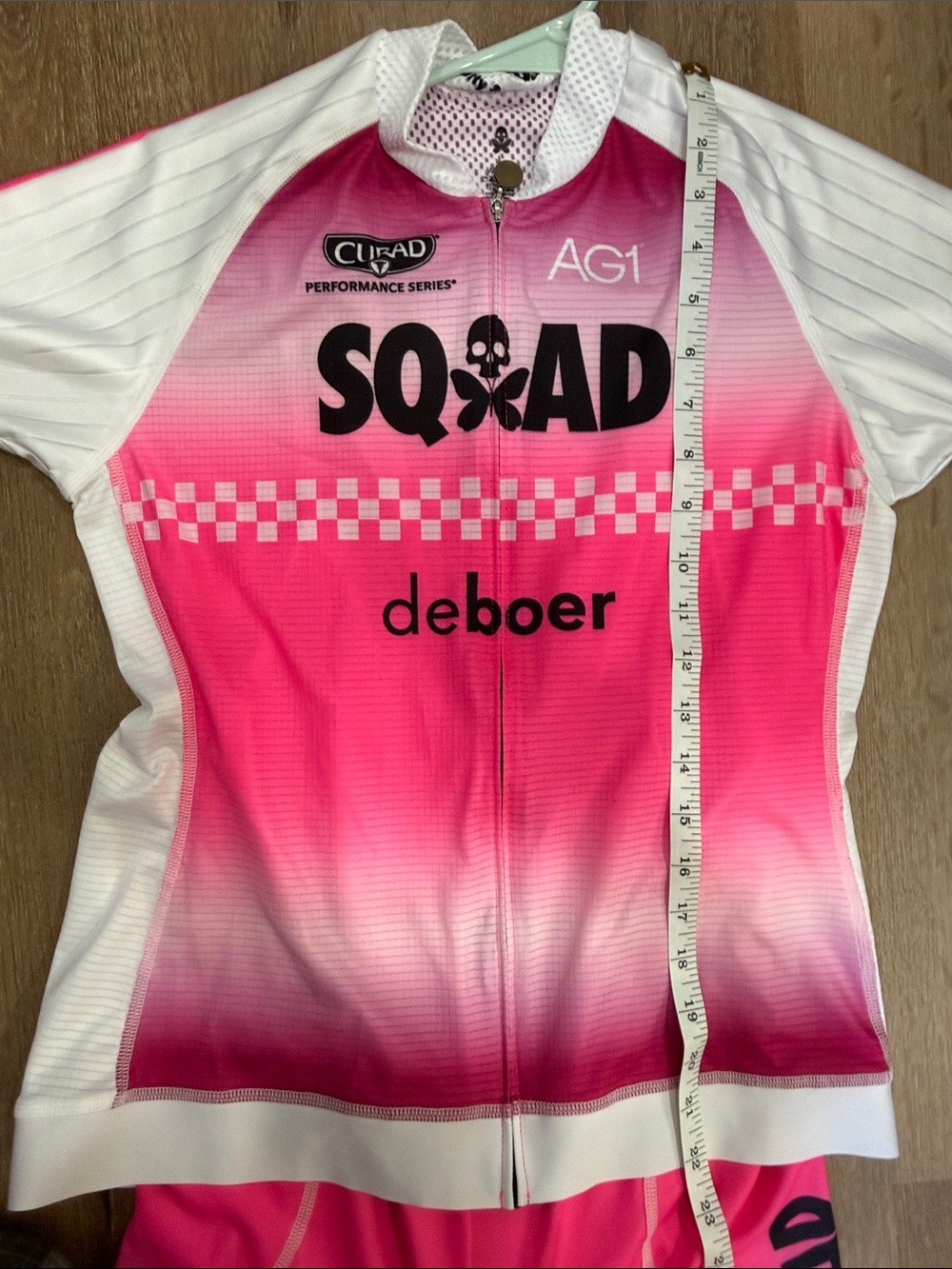 Betty Designs Squad 2024 Neon Pink Gradient Cycling Jersey & Bibs | Large - Picture 5 of 10